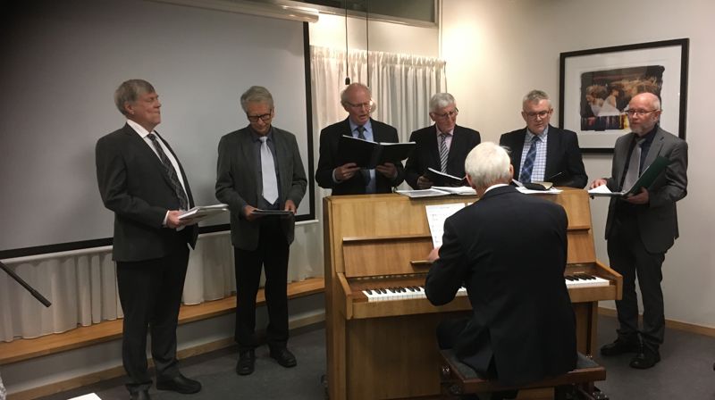 Konsert og allsang med septetten