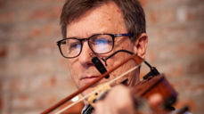 Håkon Skagen (Bratsj) er en av musikerne denne dagen