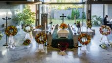 – No er det på tide å vurdere endringar i gravferdsliturgien, seier kyrkjerådsleiar Kristin Gunleiksrud Raaum (foto: Den norske kyrkja).