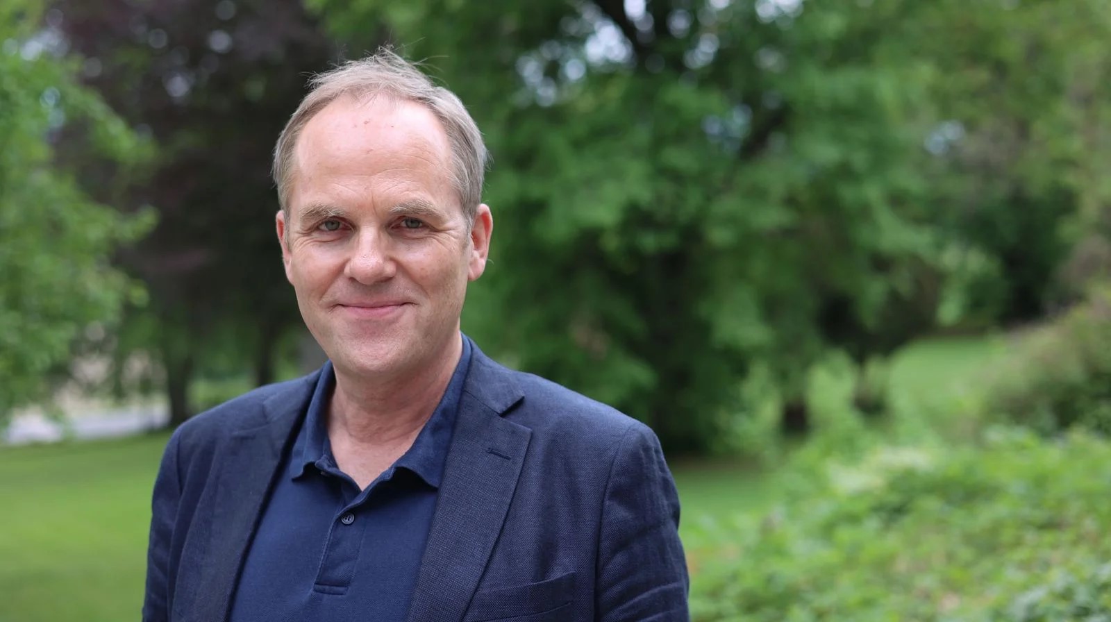 Ole Edvard Wold-Reitan (58) er ny direktør i Kirkerådet. – Jeg vil jobbe for at kirken skal være synlig aktør i samfunnet og at folk skal oppleve kirken som relevant, sier han. (Foto: Den norske kirke).