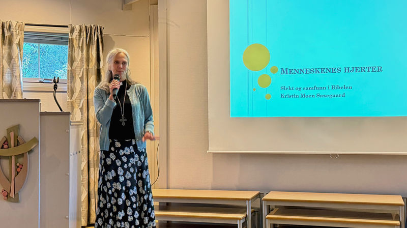 Vellykket start på foredragsturné med domprost Kristin Moen Saxegaard