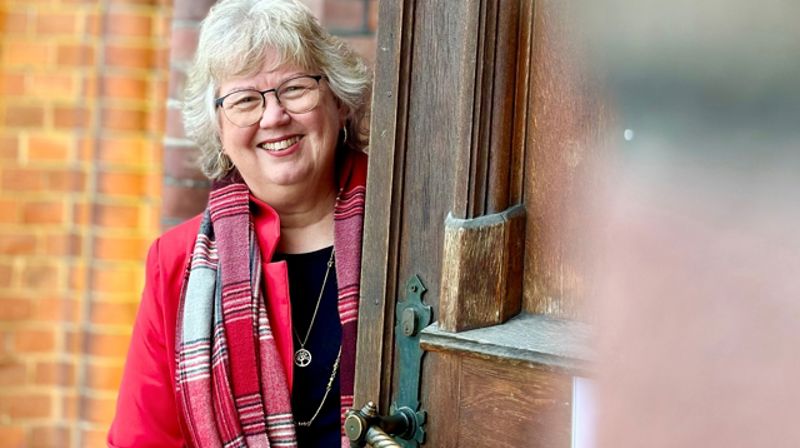 Lill Tone Grahl-Jacobsen vil jobbe for at enda flere kan føle seg sett og inkludert i kirken. Foto: Torill Landaasen