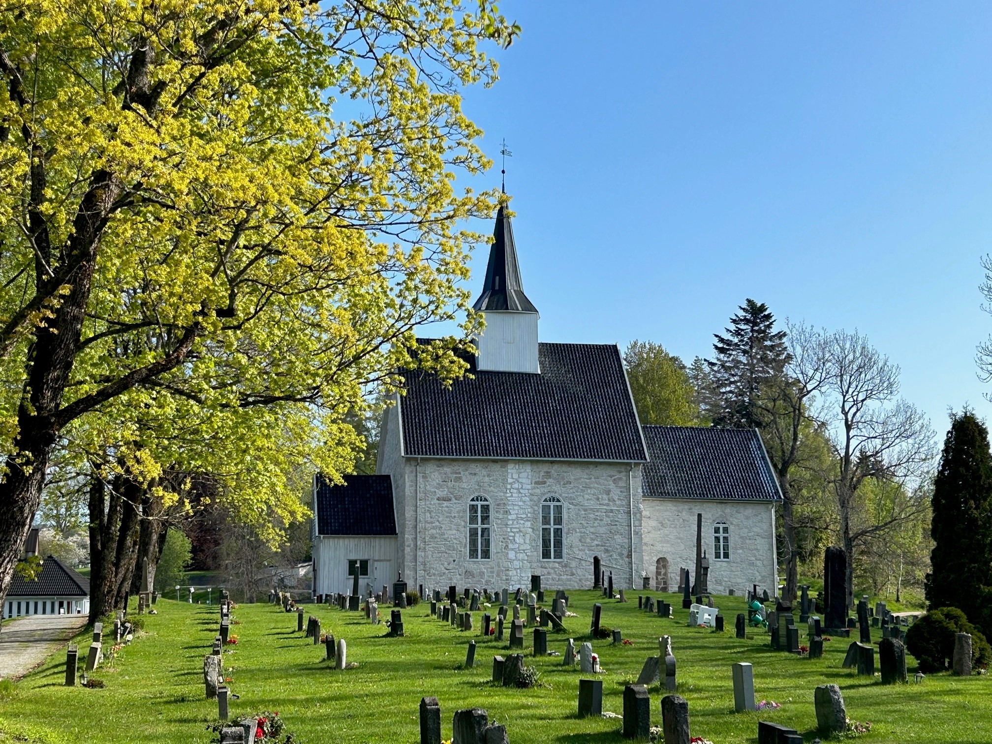 Røyken kirke 