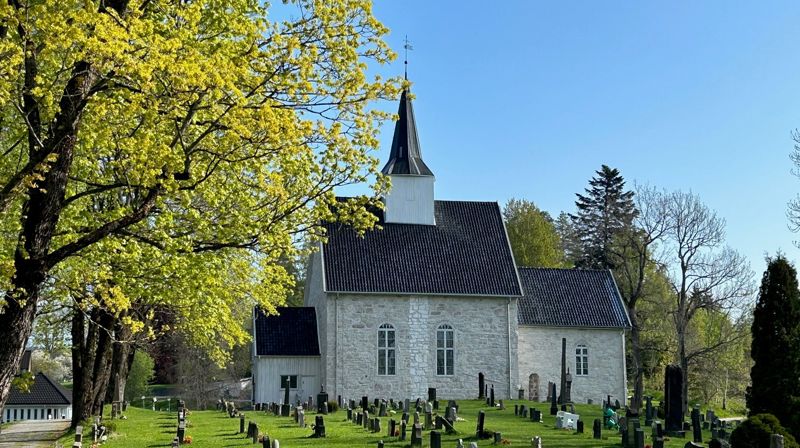 Røyken kirke