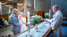 I fjor giftet hvert tredje par seg i Den norske kirke. Foto: Bo Mathisen / Den norske kirke