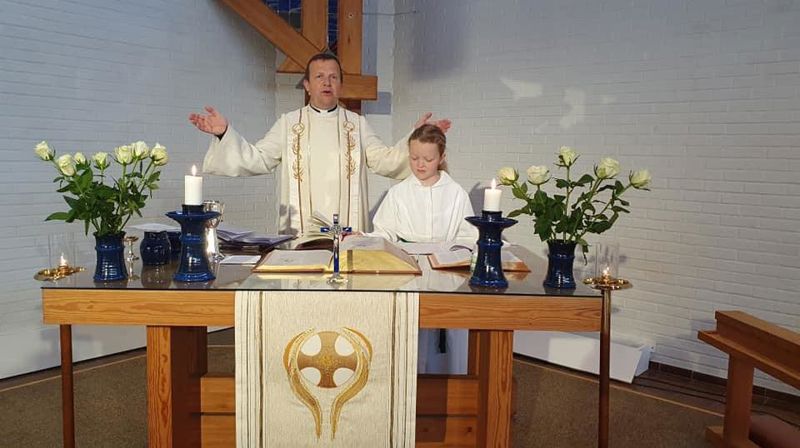 Gudstjeneste for små og store på søndag