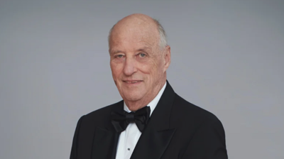 Vi har motteke den sørgjelege bodskapen om at H.M. Kong Harald har gått bort.