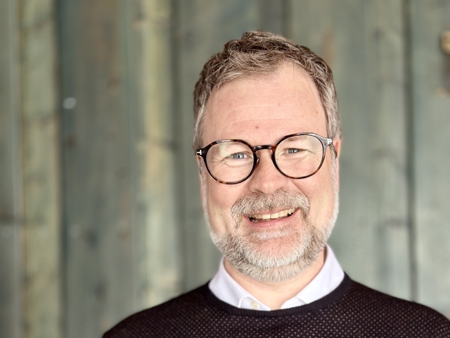 Sveinung Hansen er klar for nye oppgaver som domprost i Tønsberg. Foto: Torill Landaasen