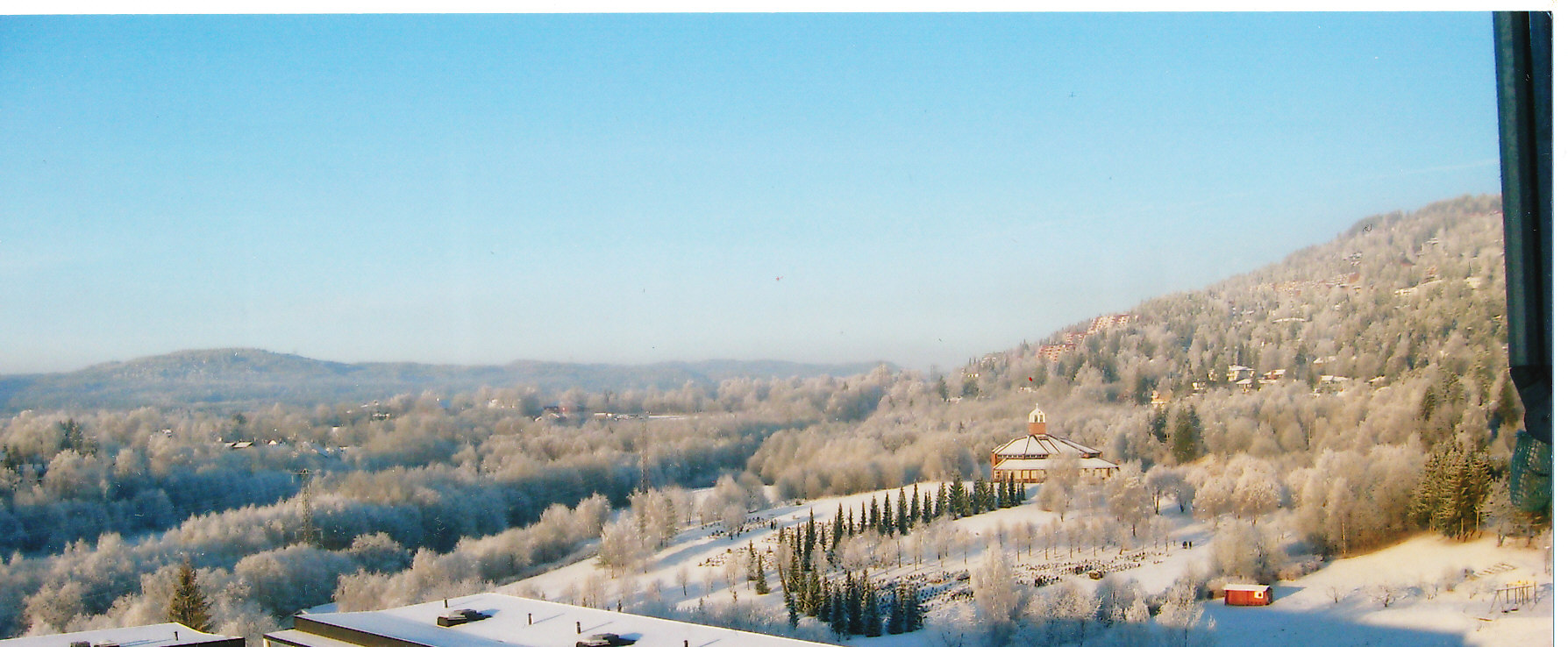 Voksen kirke 25 år – en bildeserie