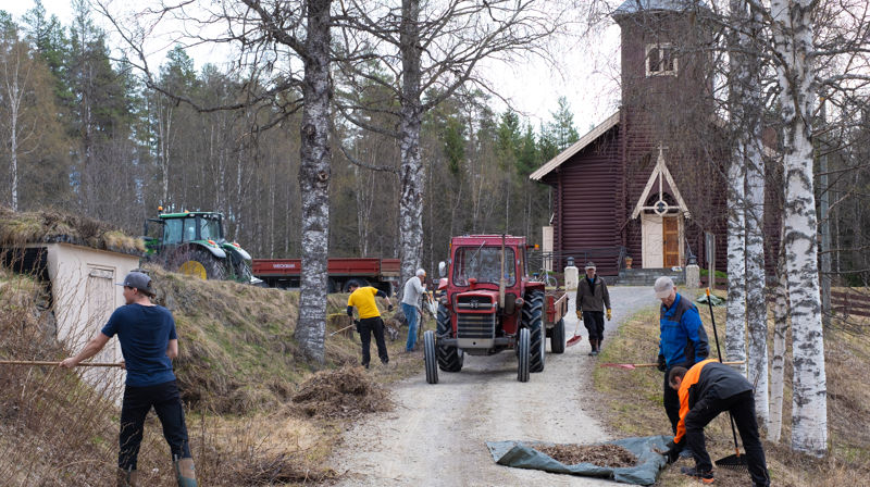 Vårdugnad ved Plassen kirke - foto: Anders Nyhuus