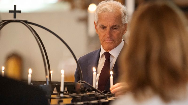 Statsminister Jonas Gahr Støre oppfordrer kirkens medlemmer til å stemme i kirkevalget. (Foto: Martin Siewartz Nielsen / Kunnskapsdepartementet).