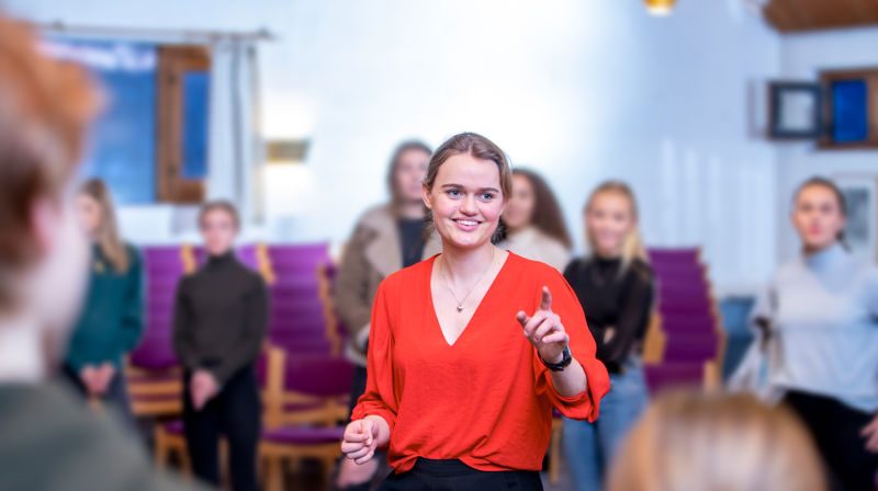 Bli med på ungdomslederkurs!