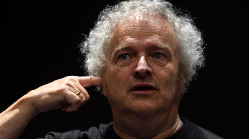 HUMOR I MUSIKKEN Konsertforedrag ved komponist og pianist Wolfgang Plagge.