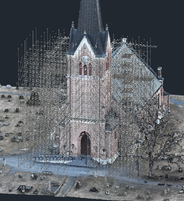 Omfattende arbeid på tårnet på Lillehammer kirke 