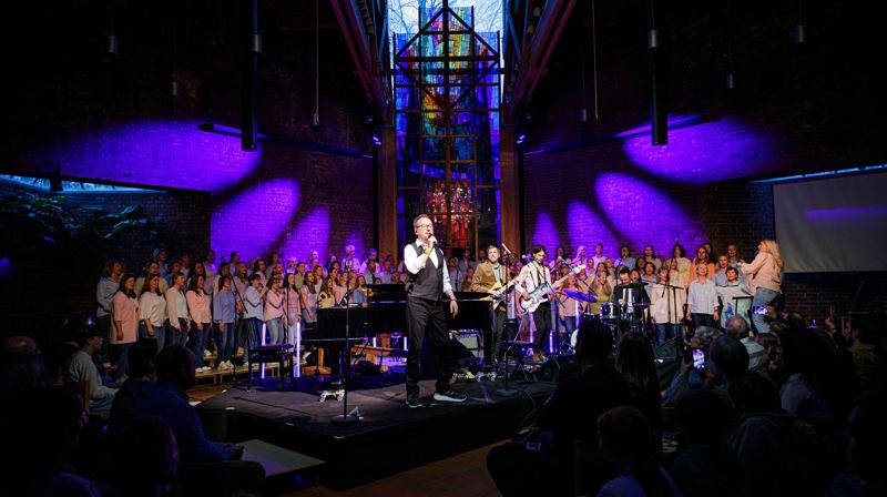 Engangskoret øver til "Vi synger julen inn 2025"