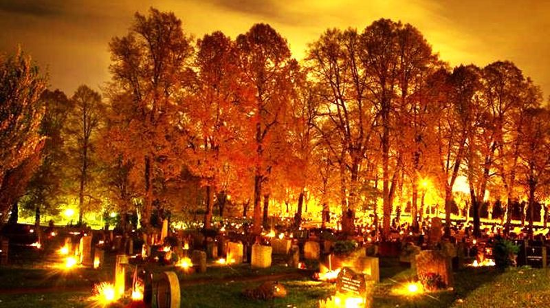 DEN STORE MINNEHELG OG ALLE DE SALIGE