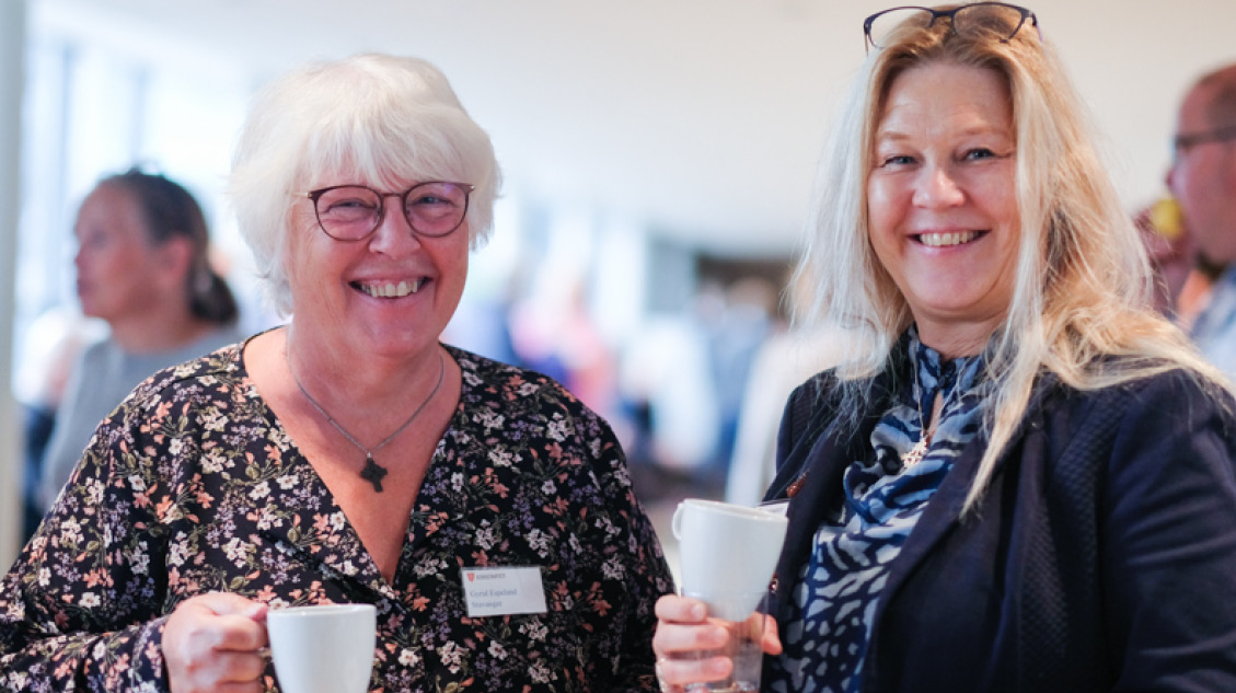 Stemningsglimt fra pausetid på Kirkemøtet. Foto: Den norske kirke