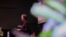 Barne- og familieminister Kjersti Toppe har ansvar for tros- og livssynsfeltet. Foto: Den norske kirke