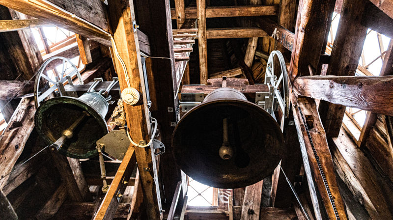 Frå kl. 12.00–13.00 vil kyrkjeklokker over heile landet ringe for å markere kong Haralds død. (Foto Martin Bakke Slåtsveen / Den norske kyrkja).