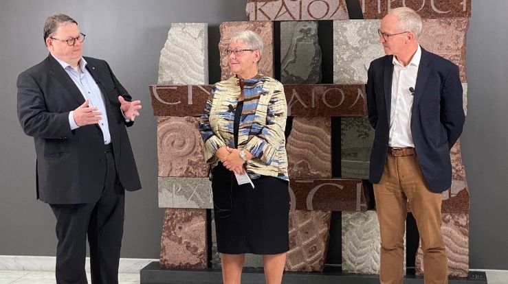 Kirkedirektørene Pekka Huokuna (Evangelisk-lutherska kyrkan i Finland), Helén Ottosson Lovén (Svenska Kyrkan) og Birger Nygaard (Folkekirken Danmark) deltok på frokostmøte for å snakke om biskopenes rolle i de nordiske folkekirkene.