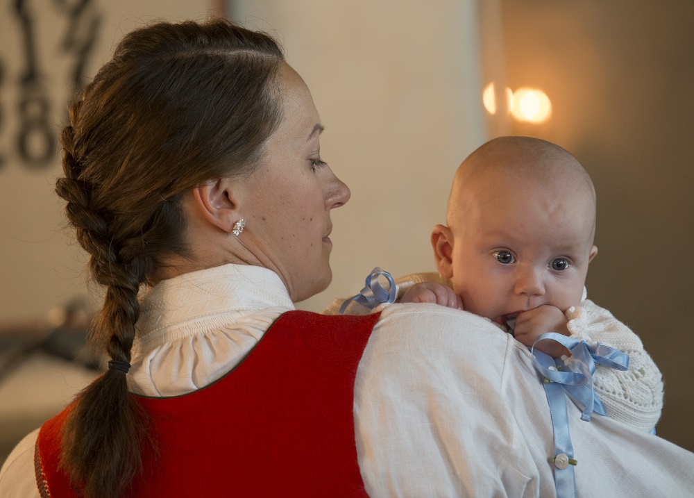 Fra dåp i Tveit kirke, Kristiansand i 2018. Foto: Trygve E. Tønnesen.