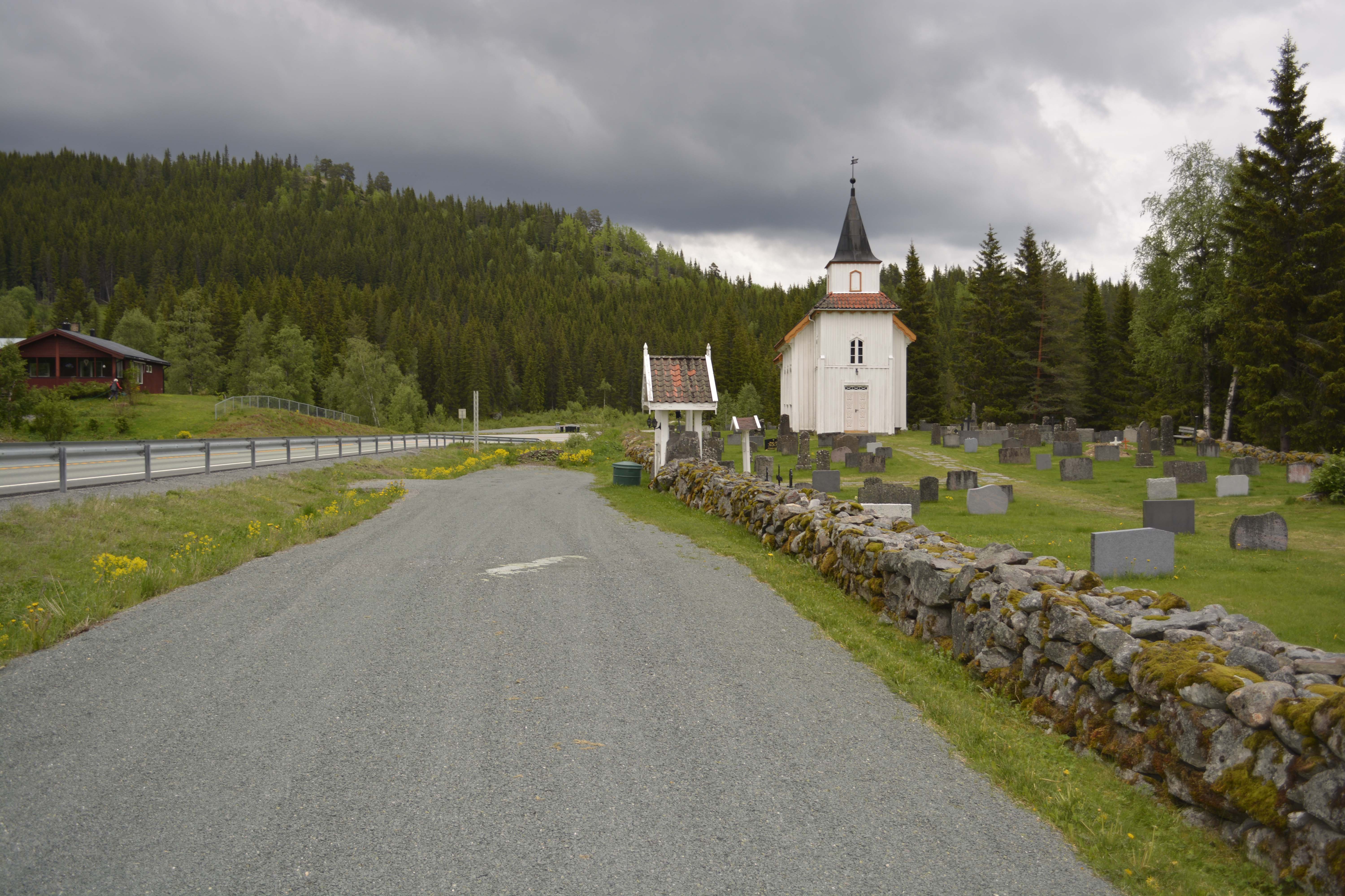 Høydalsmo kirke i Tokke kommune