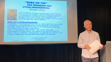 Roar Strømme har hatt mange møte med korleis menneske med ulike utfordringar møter sorg