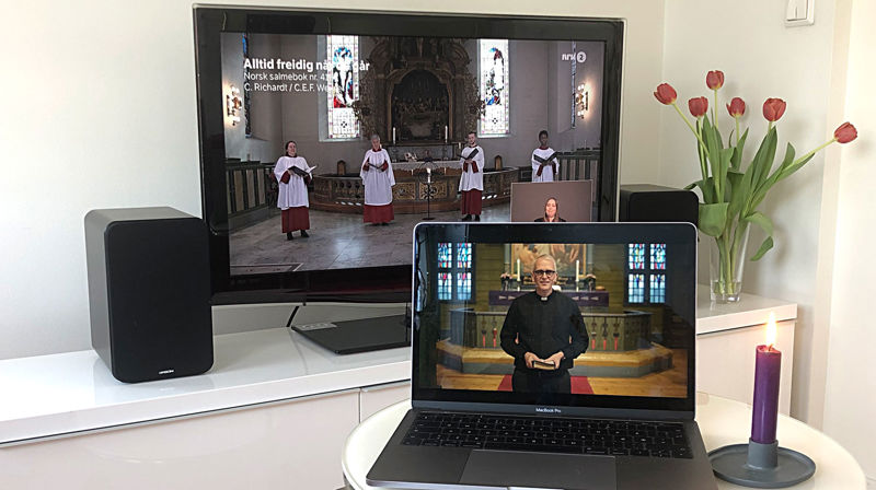 Det blir diverre ingen fysiske gudstenester denne påska, men mange kyrkjelydar tilbyr gudstenester og andre sendingar på nett. Det same gjer NRK.