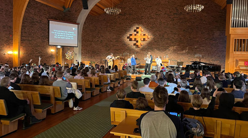 Nær 300 konfirmantar frå Sunnhordland og Haugesund var samla til konfirmantfestival første søndagen i februar.