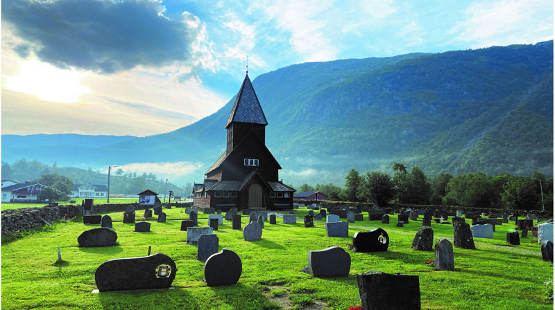 Røldal stavkyrkje. Foto: Eirik Moe