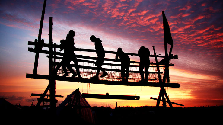 Solnedgang på speidarleir. Foto: Ørjan Apeland