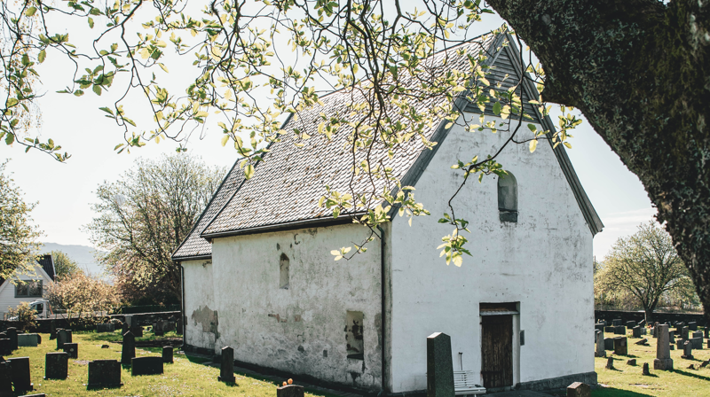 Moster kyrkje Foto: Moster Amfi/Abstract media