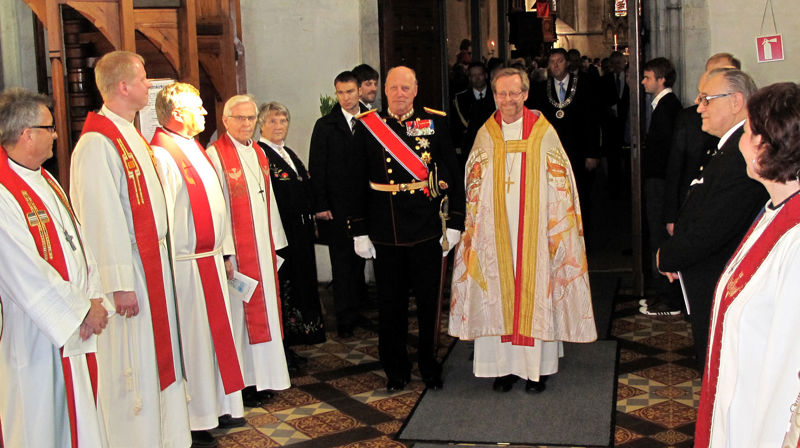 Bjørgvin bispedømeråd har drøfta ordning for utpeiking av biskop. Foto frå vigslinga av biskop Halvor Nordhaug. Fotograf: Svein Tøsse