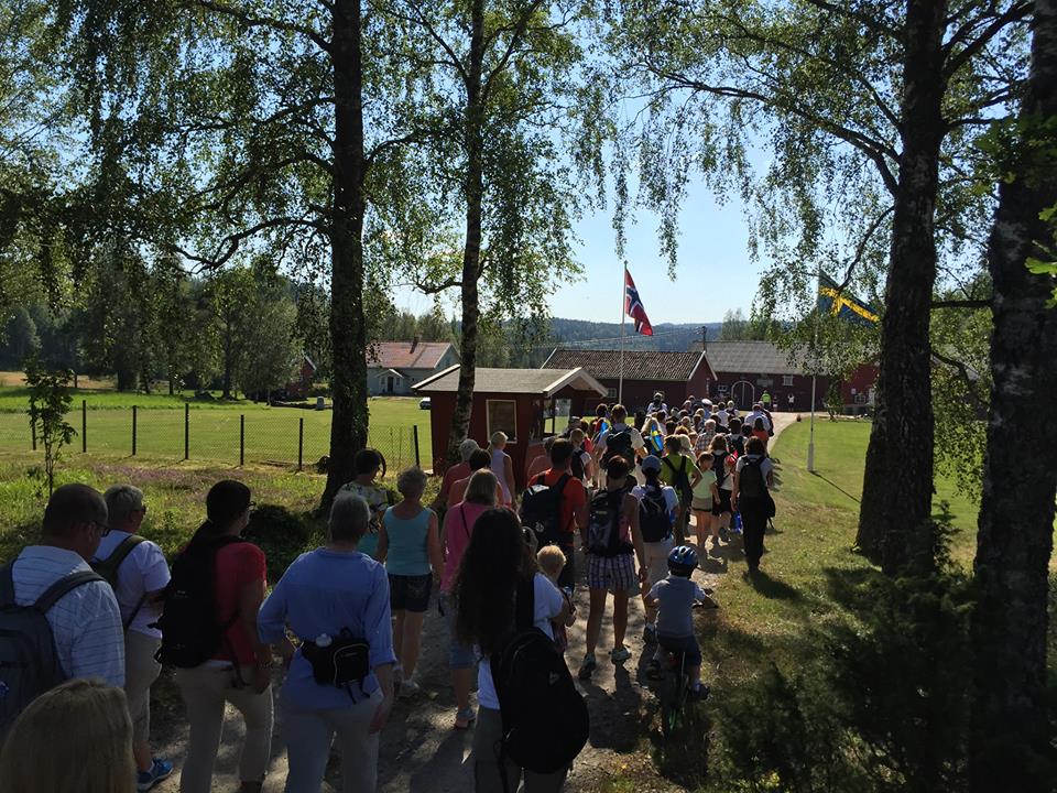 Det ble en folkefest under pilegrimsvandringen i Enningdalen!