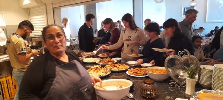 Middagstilbud på tvers av kulturer i Rælingen