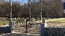 Midtporten på Idd kirkegård. Foto: Jan Ivar Andreassen