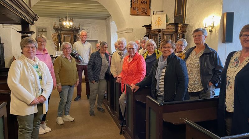 Bygdekvinnene besøkte middelaldersteder