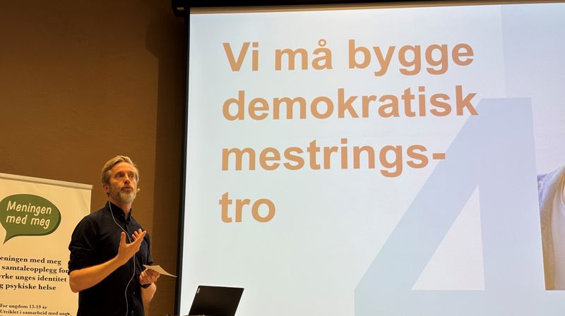 Innsiktsfullt foredrag av Erik Lindbæk Kruse om ungdom og om muligheter for kirkens ungdomsarbeid