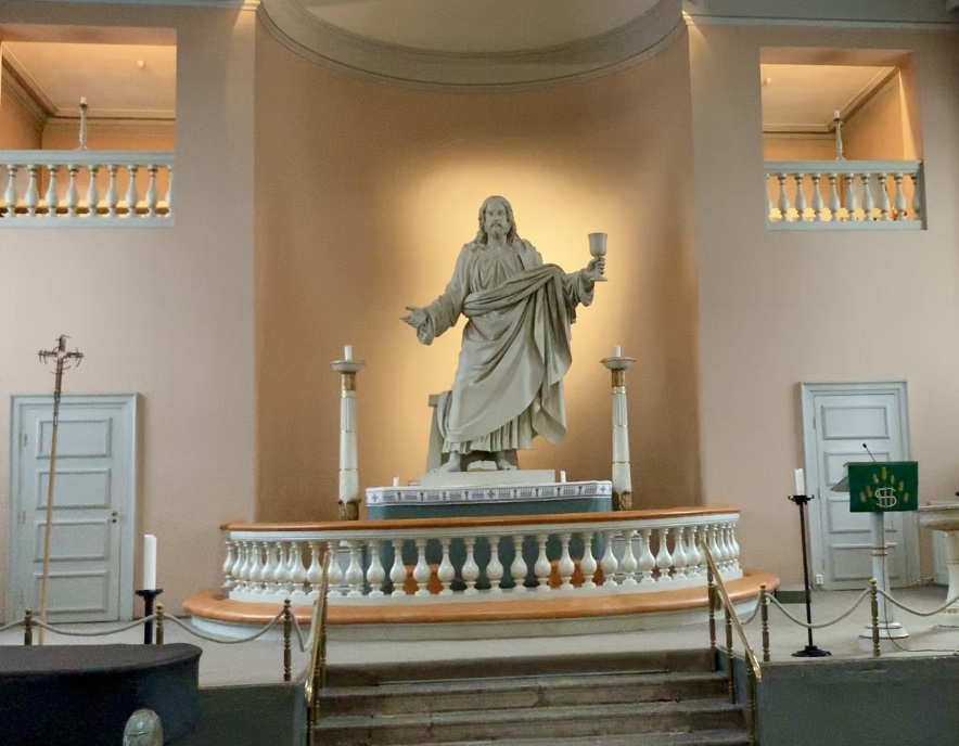 Johan Niklas Bystrøms kjente Kristusfigur fra Immanuels kirke i Halden