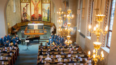 Ole Kristian Bonden snakket om kall og fellesskap i sin preken under sørgegudstjenesten i Hamar domkirke 30. august 2026. Foto: Frode Meskau/NRK