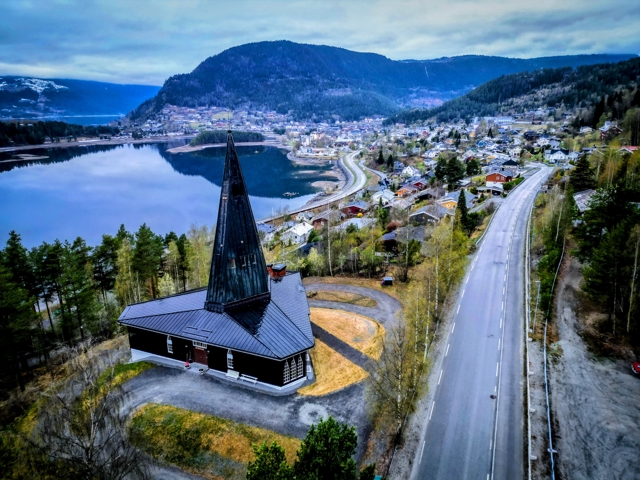 Valdres trenger prost. Hovedsete er her på Fagernes ved Strandefjorden. Foto: Jostein Enger