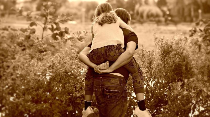 "-Hans velferd er avhengig av min og din omsorg" Foto: Mabel Amber/Pixabay