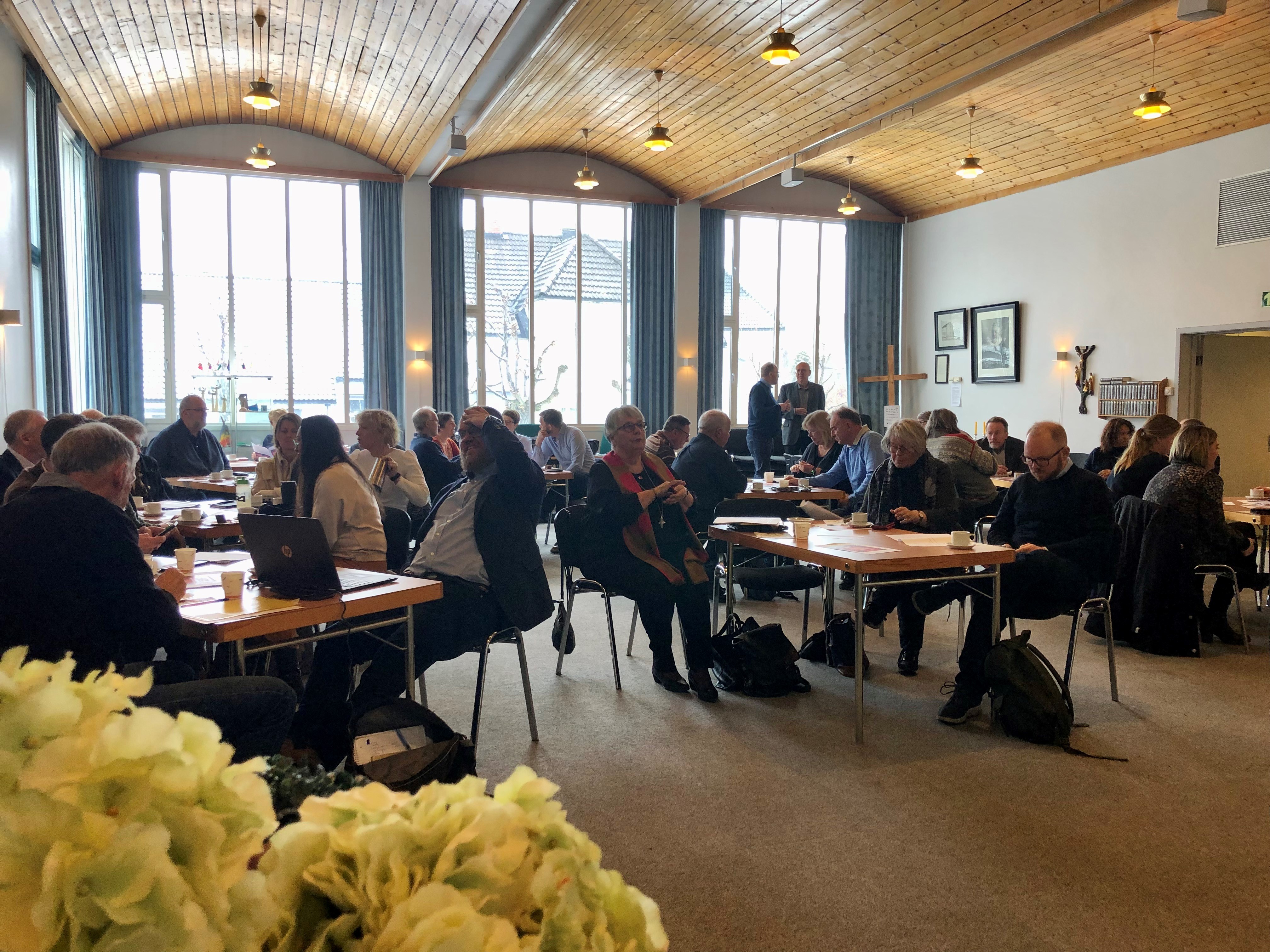 Rundt 50 deltakere møtte til første samling for arbeidsgiverforumet Foto: Jorun Vang