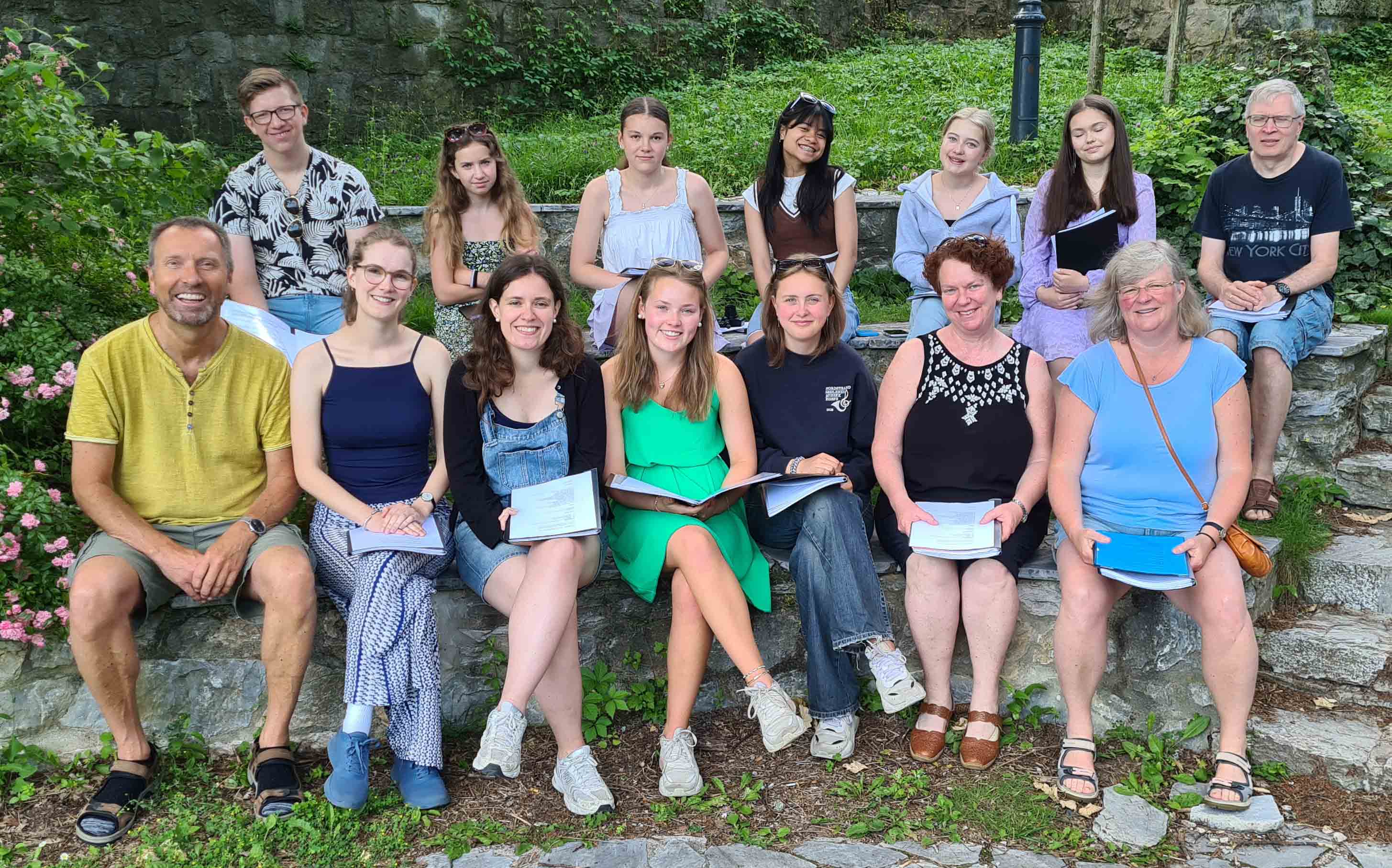 Budapestkoret og ledere samlet i Lillafûred, en idyllisk landsby utenfor storbyen Miskolc. Foto: Privat