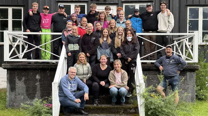 Ungdomslederkurs og lederleir i Indre Nordmøre