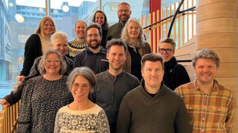 Fagdag om tapsopplevelser og sorgstøttearbeid, foredrag om "selvivaretakelse", faglige samtaler, gudstjeneste, stand-up-forestilling og vandringer i vinterlandskap var noe av innholdet da studentprestene i Norge var samlet i Ålesund til sin årlige samling. (fotos: Marie Marti Høgset)