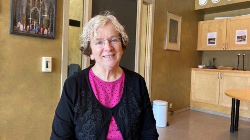 Leder i Nidaros bispedømmeråd, Brit Skjelbred, mener årets Årsrapport løfter frem såørsmålet om hvordan vi skal være kirke i tiden vi lever i.