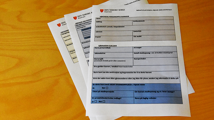 Søknadsskjema og skjema for studierapport