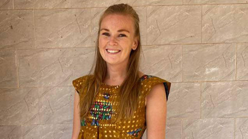 Anne Gitte Stenhaug har allerede vært to perioder i Afrika. Hun tror hun kommer til å reise ut dit igjen.