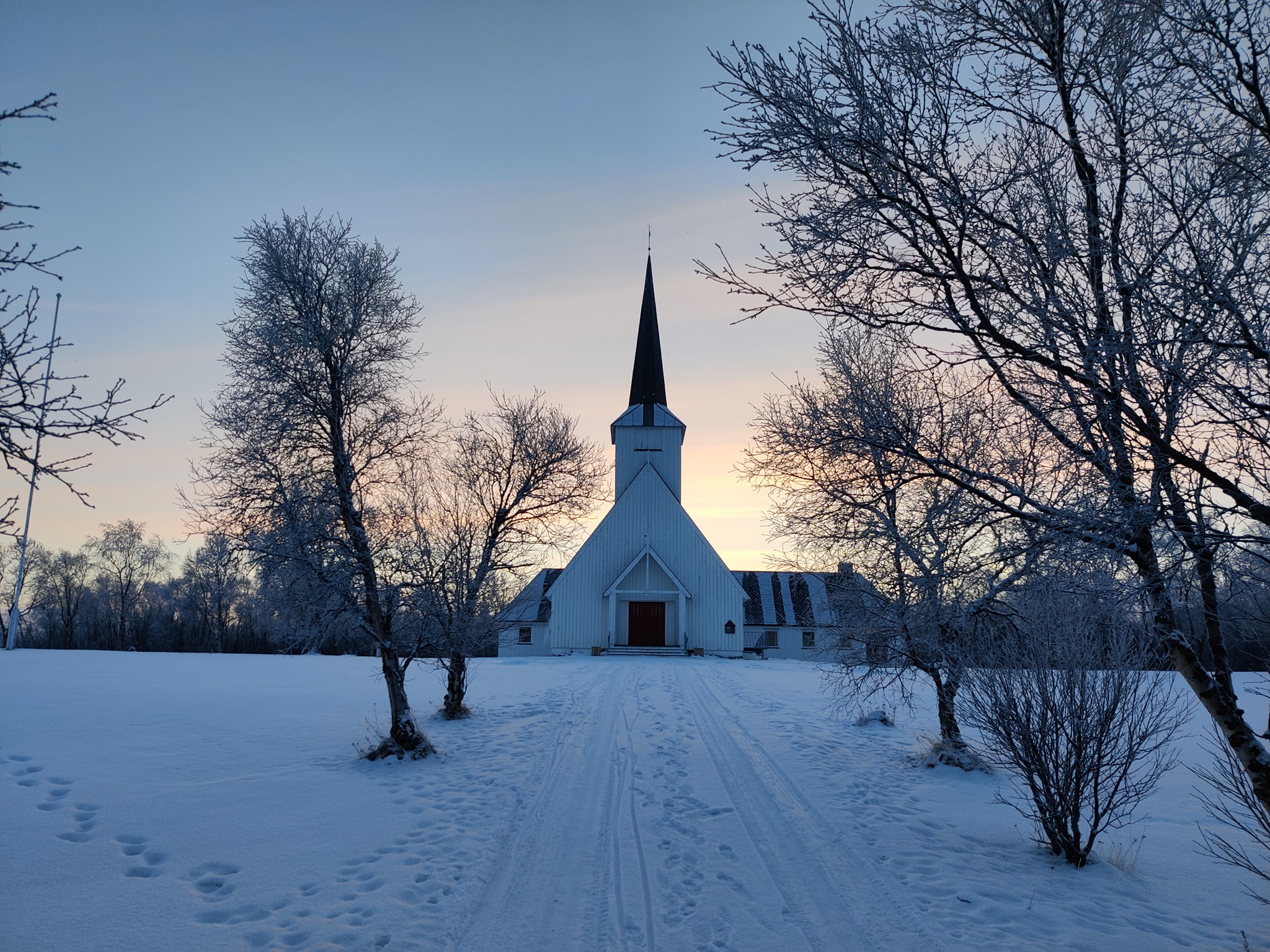 Lakselv kirke